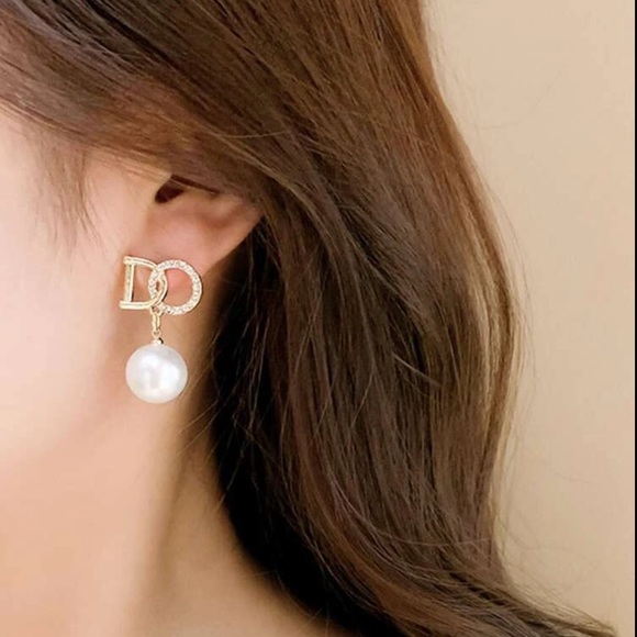 Cubic Zirconia Pearl Dangle Earrings - Picture 3 of 5